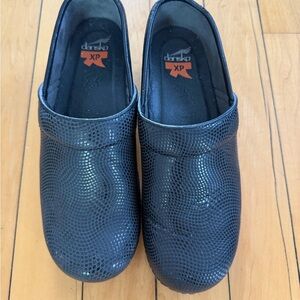 Dansko Black Slip-On Clog size 39 or US 8